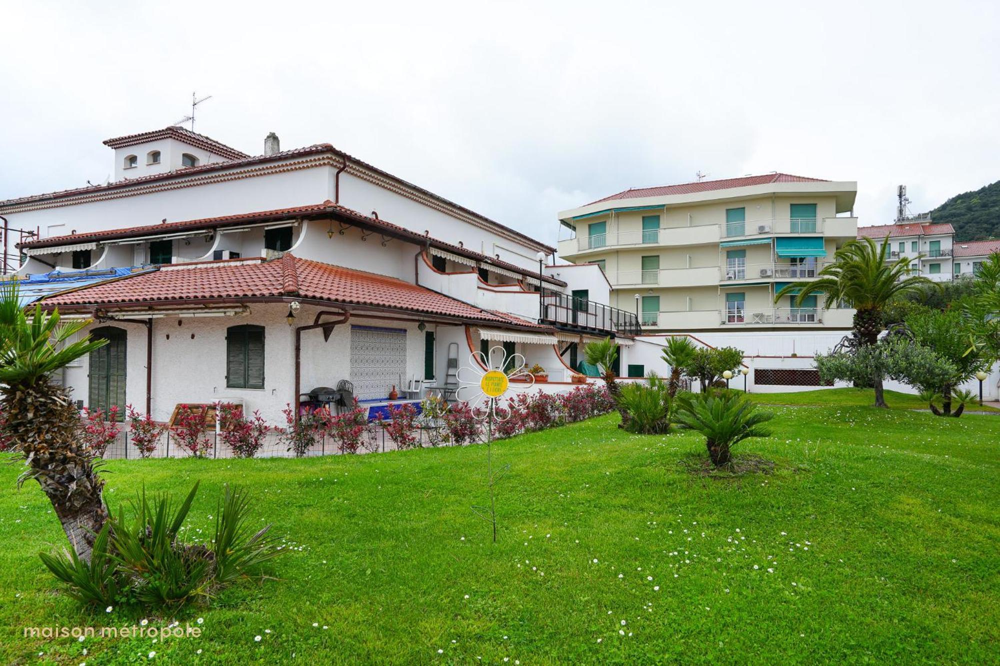 Moresco Apartment Pietra Ligure Εξωτερικό φωτογραφία